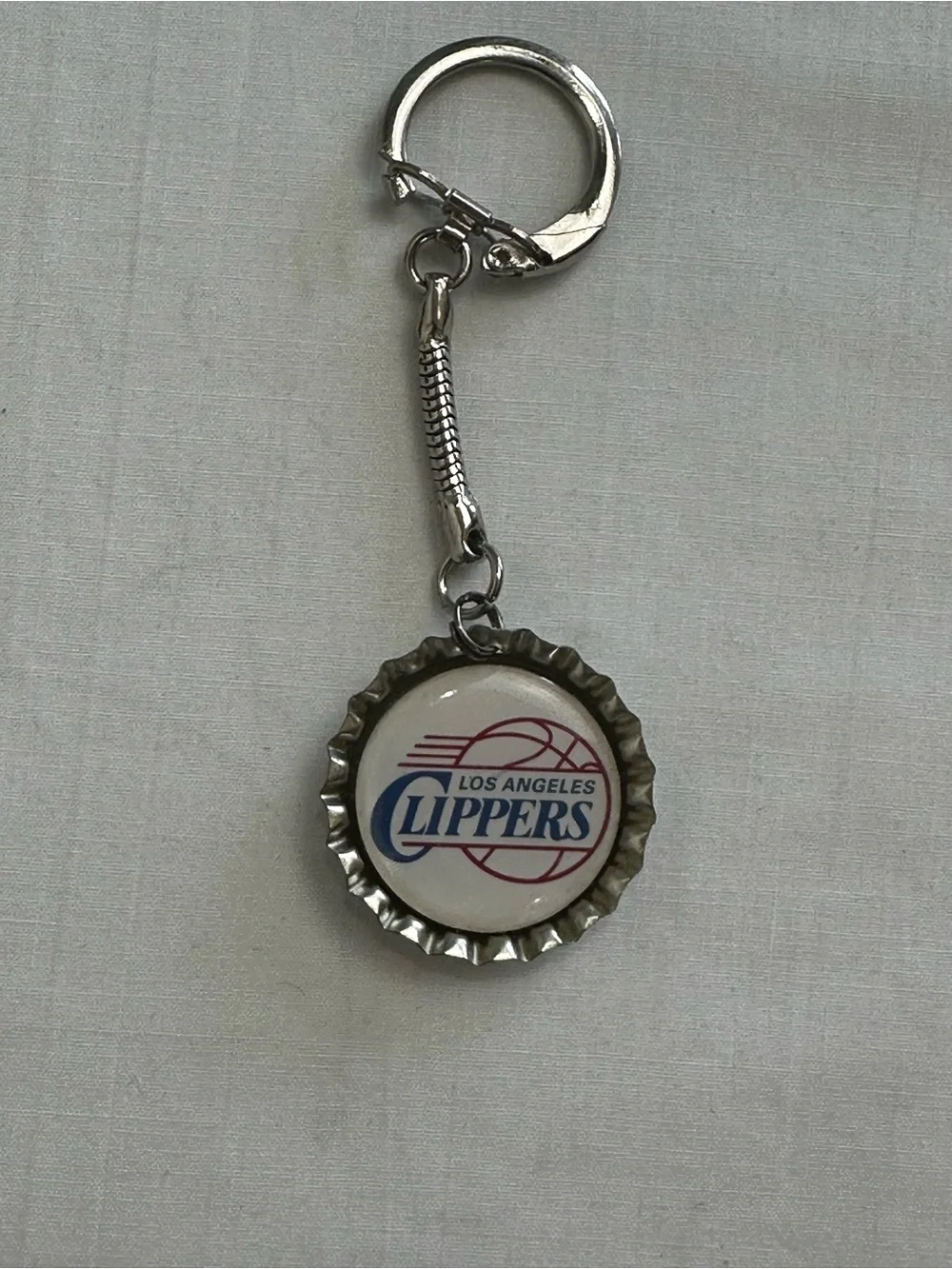 Los Angeles Clippers Bottle Cap Keychain - Team Logo Pendant
